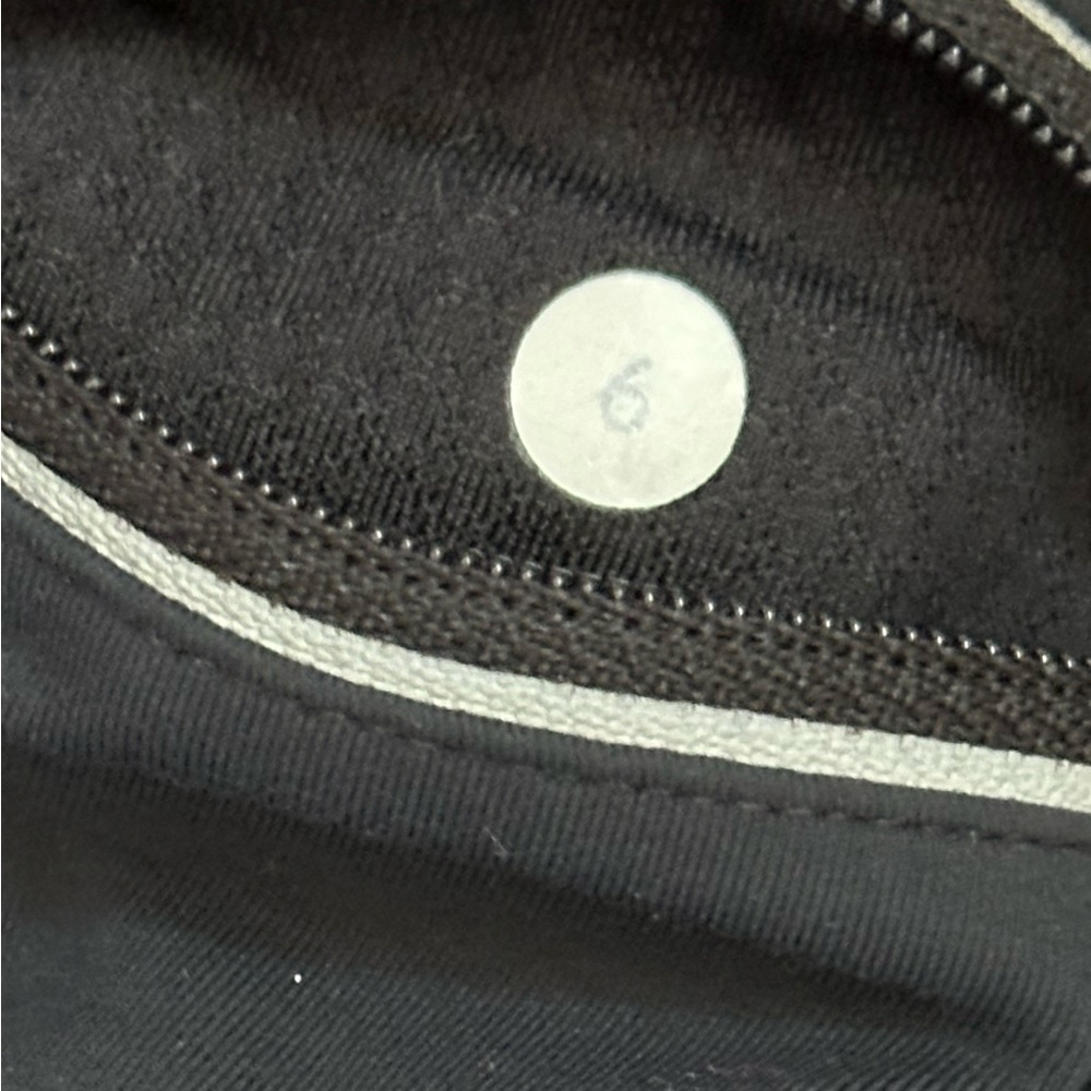 LULULEMON running short